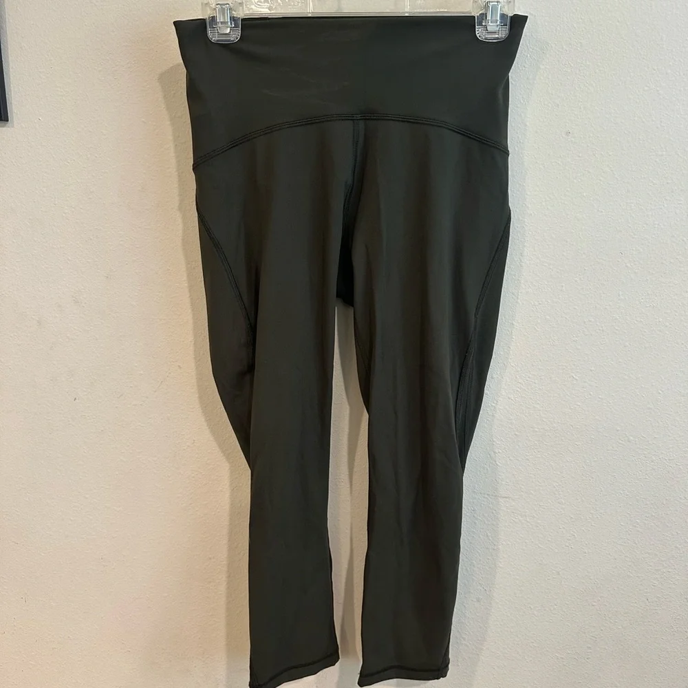 Lululemon Leggings (size 6)